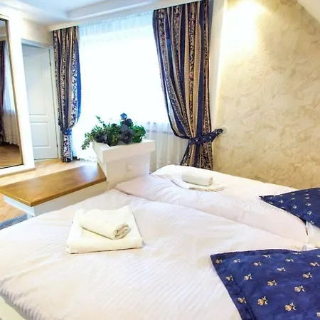 Viva Alpesi faház *